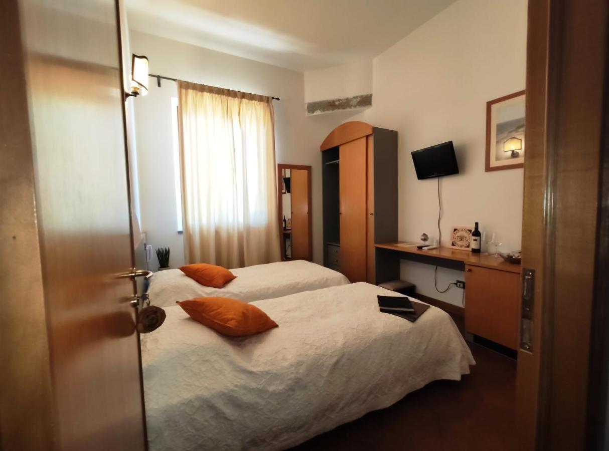 Locanda Menabuoi Donoratico Zewnętrze zdjęcie